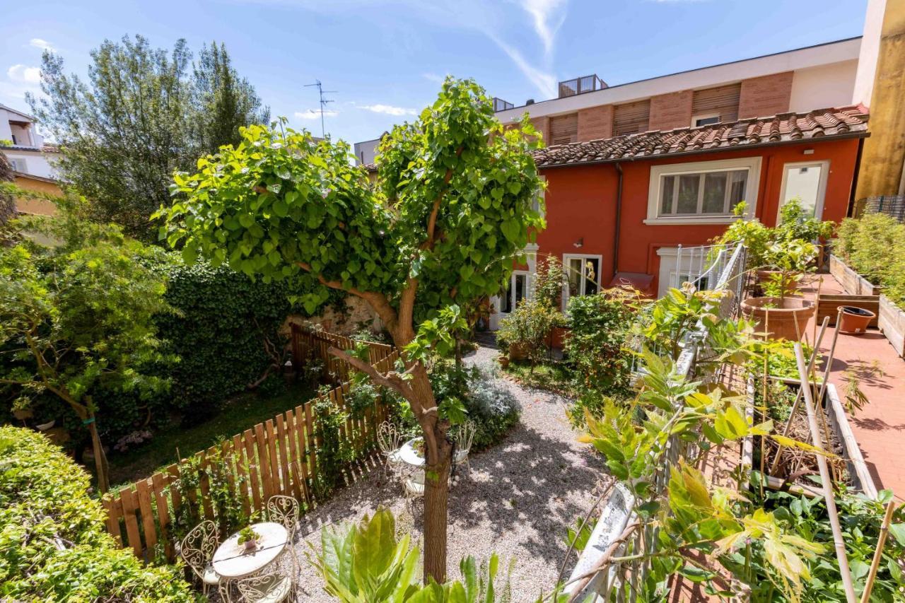Secret Garden Firenze B&B Экстерьер фото