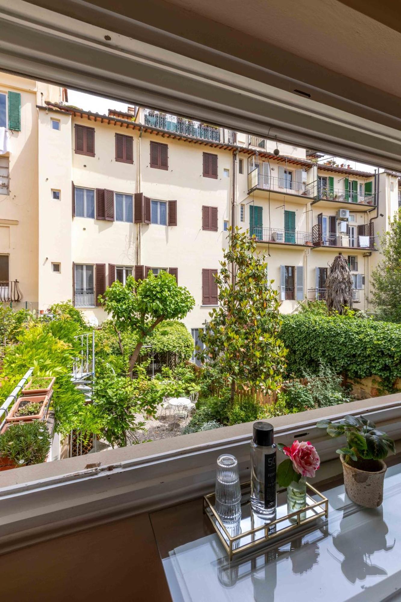 Secret Garden Firenze B&B Экстерьер фото